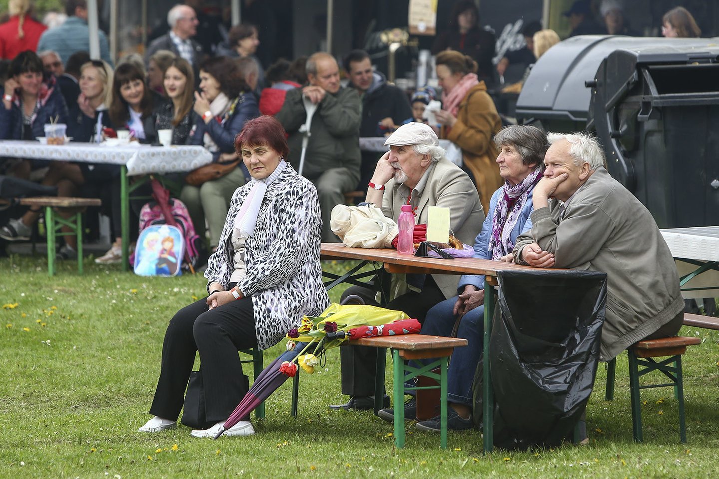 Burbiškio dvare šurmuliuoja 19 kartą surengtas Tulpių žydėjimo festivalis. <br>G.Šiupario nuotr.