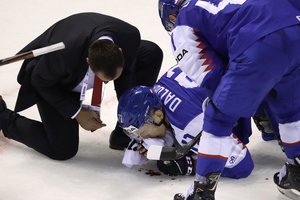 Krauju nudažytame mače sukandusi dantis Suomija sugebėjo palaužti šeimininkę Slovakiją