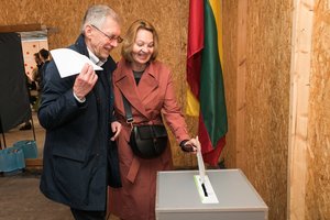 Prezidento rinkimuose balsavęs G. Kirkilas: yra bent keletas lyderių