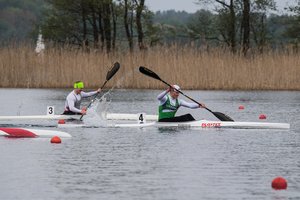 Lietuvos baidarių ir kanojų irkluotojai išsidalijo pirmuosius sezono trofėjus