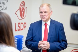 Vytenis Povilas Andriukaitis: „Elgtis kaip Grybauskaitė sąžinė neleido“