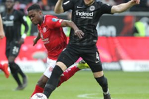 „Eintracht“ klubas po smūgio Europoje patyrė nesėkmę ir Vokietijos lygoje