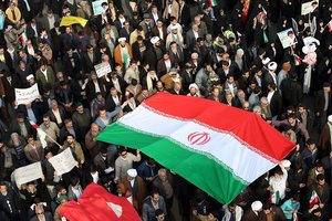 Britų tarybai dirbusi iranietė už šnipinėjimą Britanijai nuteista kalėti 10 metų