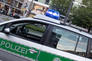 Vokietijoje – žiaurus nusikaltimas: žmones nužudė strėlėmis, aiškėja keistos detalės