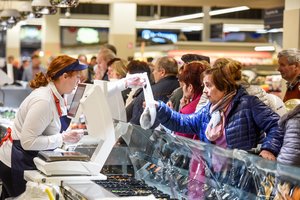 „Maxima“ vasaros sezonu įdarbins per 800 naujų darbuotojų