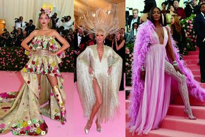 Tarp savaitės stilingiausių – „MET Gala“ pažibos Naomi Campbell ir Celine Dion