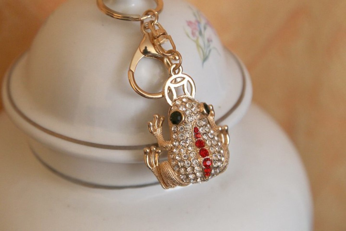 A.Daugėlienei gyvenimo džiaugsmą teikia kolekcininko azartas. <br> A.Švelnos nuotr.