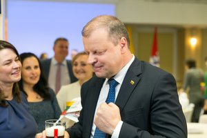 S. Skvernelis sako, kad derybos dėl ministrų portfelių su „lenkais“ ir „tvarkiečiais“ nevyksta