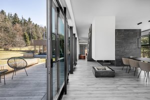 Vilniečiai įsigijo prieš 20 metų statytą namą – pirkinys nustebino ne tik juos pačius