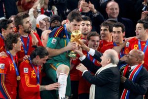 Infarktą išgyvenęs I. Casillas baigia futbolininko karjerą