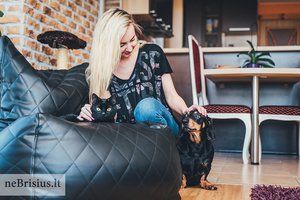 Klaipėdietė ėmėsi gelbėjimo plano, kai mama katė paliko savo kačiuką