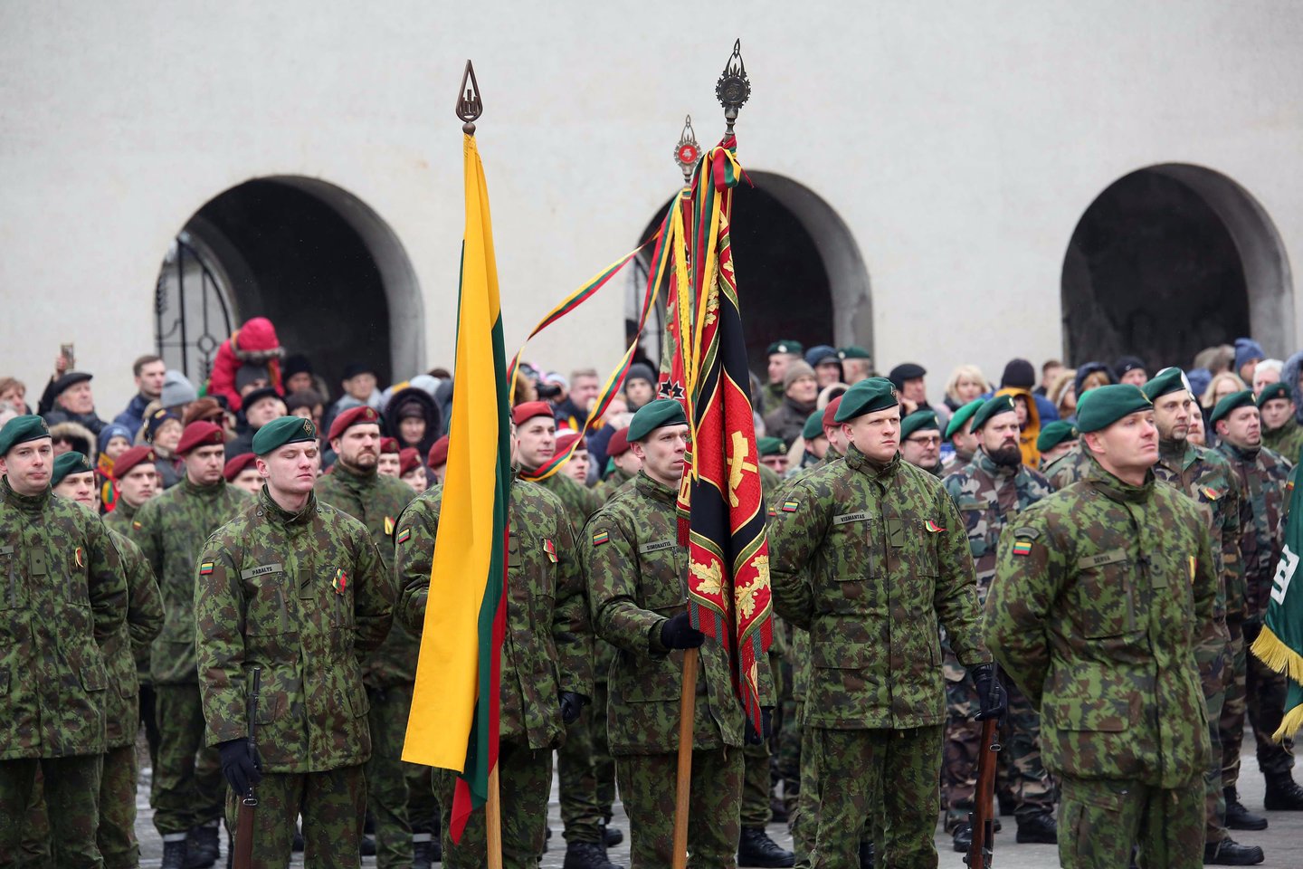 Tauragėje šeštadienį vyko pagrindinis šiais metais Lietuvos kariuomenės renginys visuomenei – Partizanų pagerbimo, kariuomenės ir visuomenės šventė. <br>M.Patašiaus asociatyvioji nuotr.