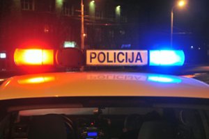 Klupinėjo pareigūnai: kariškis susimušė klube, pasienietis sėdo prie vairo girtas