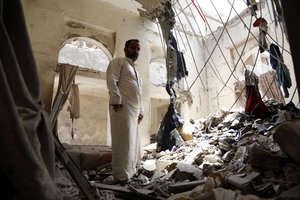 Persijos įlankoje augant įtampai šaukiamas skubus arabų šalių susitikimas