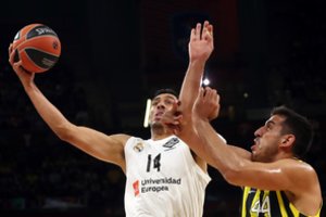 „Fenerbahce“ patyrė dar vieną gėdingą pralaimėjimą: „Real“ iškovojo trečiąją vietą