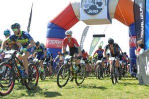 MTB dviračių maratonų sezoną pergalėmis pradėjo favoritai