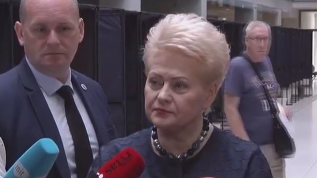 Savo balsą rinkimuose atidavusi D. Grybauskaitė atsakė, ko tikisi iš įpėdinio