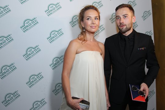 Vyras kaltę neigia, giminaičiai nieko nežino: kur dingo Žanos Friskės gydymui skirtos aukos? 