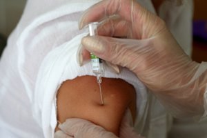 Nusprendusi pasiskiepyti nuo tymų vilnietė susidūrė su netikėtumu