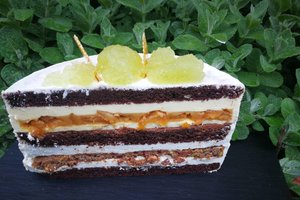 Druskininkų tortų turnyras: tortas „Lyžtelk, gurkštelk, užkąsk“