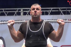 Amandas Paulauskas tapo pasaulio štangos spaudimo čempionu