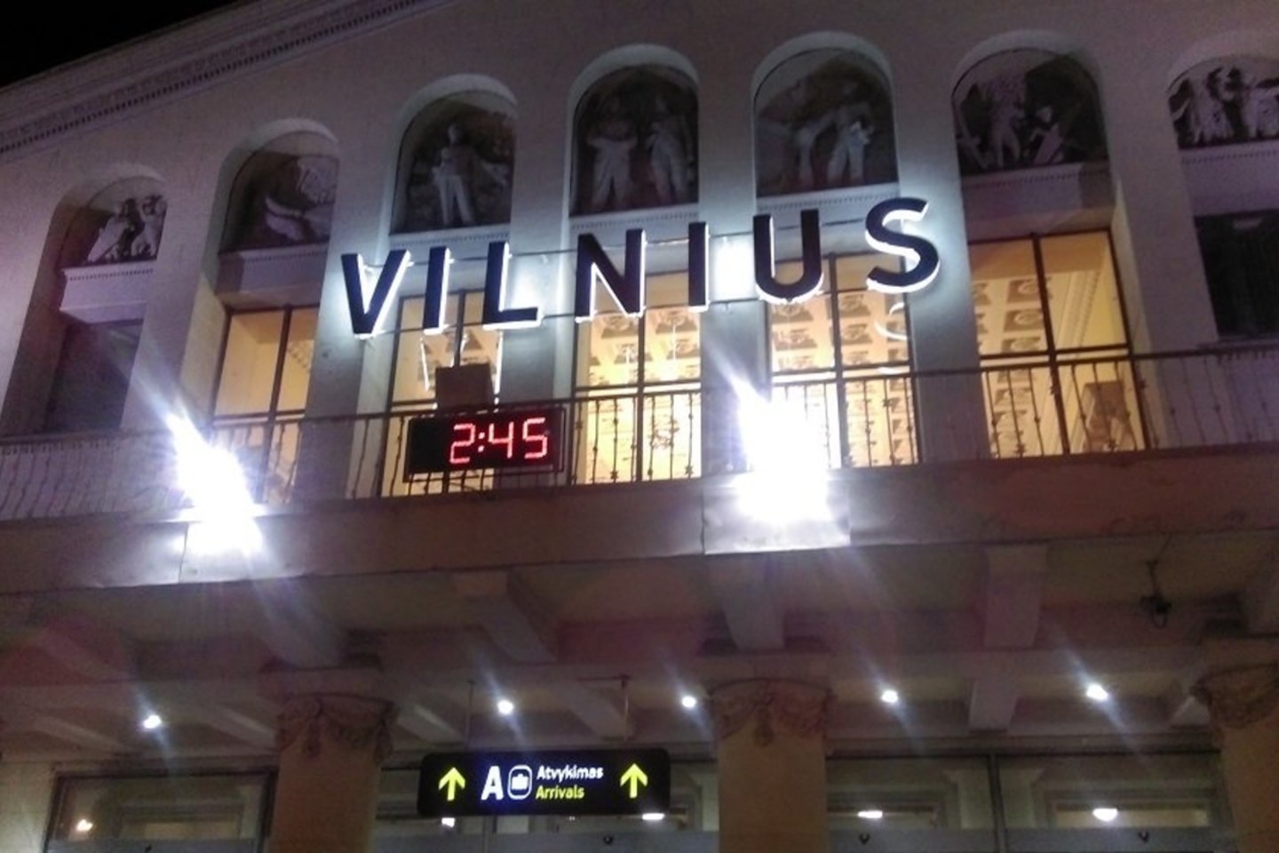 Vilniaus oro uoste sulaikytas 5 metus teisėsaugos ieškotas širvintiškis.