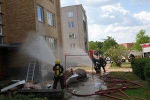 Kupiškyje pažeidus dujų vamzdį ir užsidegus dujoms sužaloti keturi žmonės