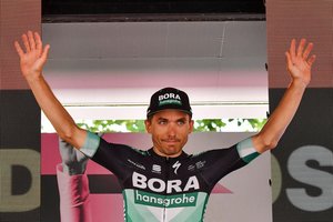 12-ąjį „Giro d'Italia“ etapą laimėjo italas C. Benedetti