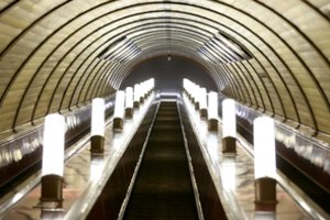 Maskvos metropolitene antrąkart per tris dienas strigo traukinių eismas