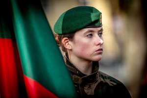 Moterys šaulės: „Stereotipai jau praeityje – visi turime mokėti ginti Tėvynę“