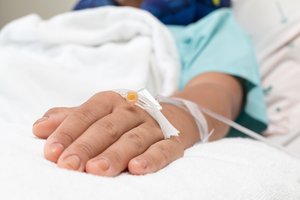 Kraujo vėžiu sergantis Jonas gydymo negauna jau kelis mėnesius, bet dar turi viltį