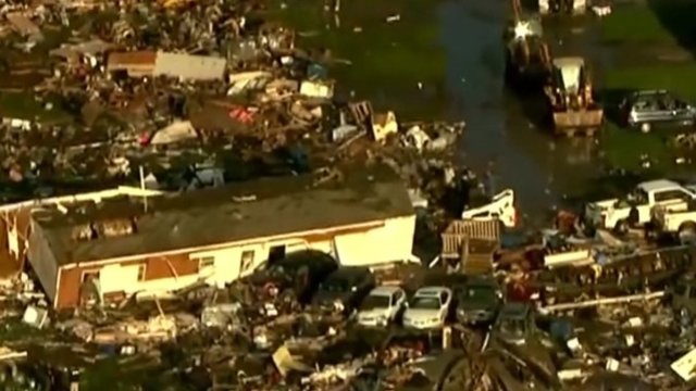JAV užklupo negailestinga stichija – tornadas pražudė du žmones