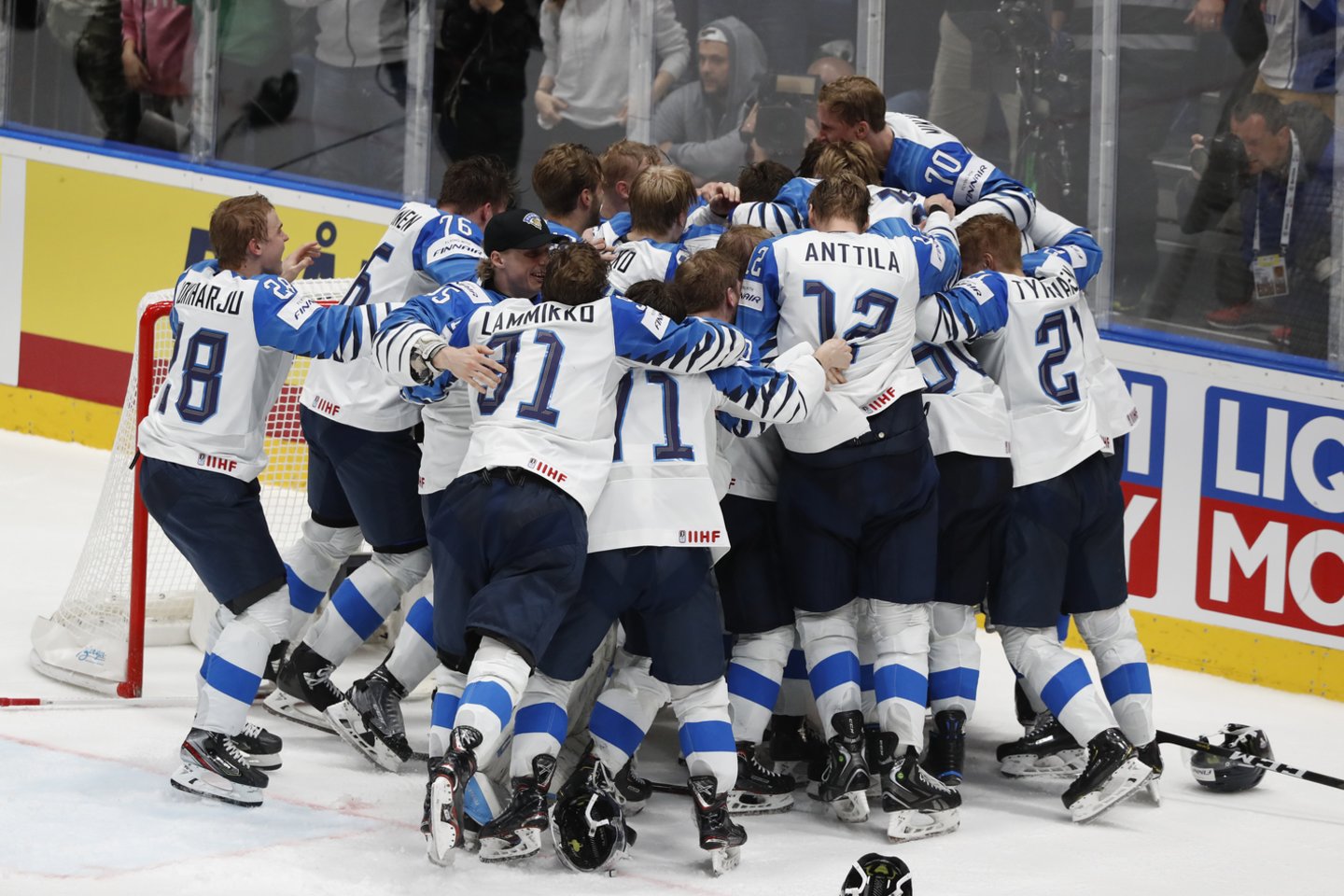Suomija įveikė Kanadą ir tapo pasaulio čempione.