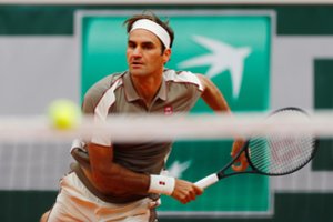 Teniso maestro R. Federeris pergale pradėjo „Roland Garros“ turnyrą