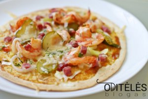 Niekada neatsibostantis užkandis – orkaitėje keptos tortilijos su krevetėmis