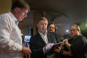 Valstiečių akibrokštas: į konferenciją neatvyko nei R. Karbauskis, nei į EP patekę Š. Marčiulionis ir B. Ropė