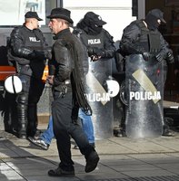 Lenkijoje per išpuolį mokykloje sužeisti du žmonės