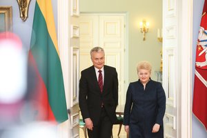 D. Grybauskaitė po susitikimo su G. Nausėda: „Tikiuosi, kad pasitikėjimas bus pateisintas“