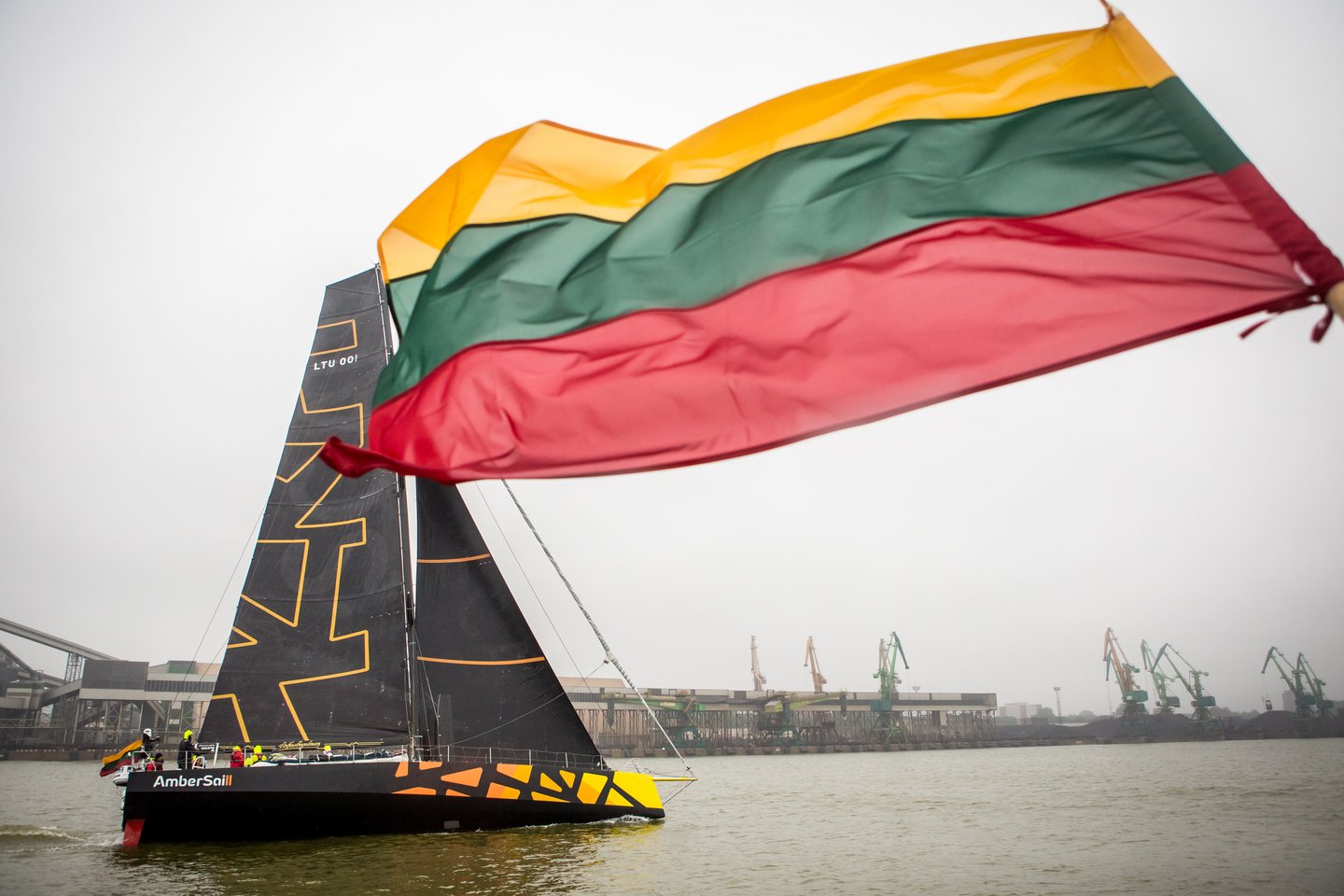 Jachta „Ambersail 2“ sugrįžo iš regatos Karibų jūroje į Klaipėdą