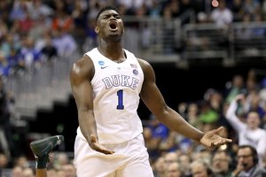 Būsimi NBA talentai viliojami įspūdingomis sumomis