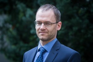 Darbo užmokesčio augimo keliai išsiskyrė privačiajame ir viešajame sektoriuose