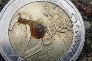 Trišalės tarybos posėdyje darbdaviai suabejojo priimta minimalios algos skaičiavimo formule