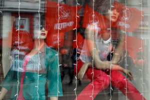 Bankai šiurpsta: šimtai tūkstančių prasiskolino, o dabar bankrutuoja