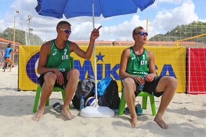 Lietuvos paplūdimio tinklinio rinktinė sieks patekti į olimpines žaidynes