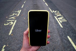 Nemandagūs „Uber“ keleiviai gali būti pašalinti iš programos