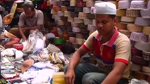 Pasaulio musulmonai švenčia – atėjo Ramadano pabaiga