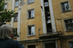 Sprogimo Rusijos sprogmenų gamykloje banga išdaužė per 1100 langų