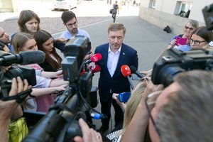 R. Karbauskis po susitikimo su G. Nausėda kalbėjo apie S. Skvernelio ir V. Pranckiečio likimą