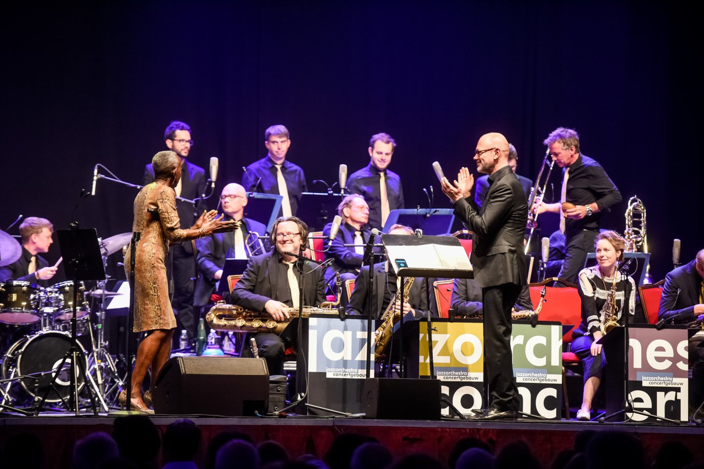 Pirmadienį koncertą surengė Madeline Bell ir svinguojantis „Concertgebouw“ džiazo orkestras iš Nyderlandų.