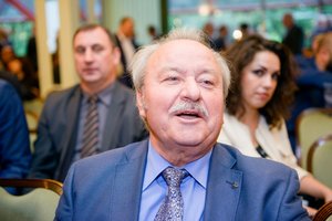 Tyrimas dėl B. Bradausko statinių ant ežero buvo nutrauktas